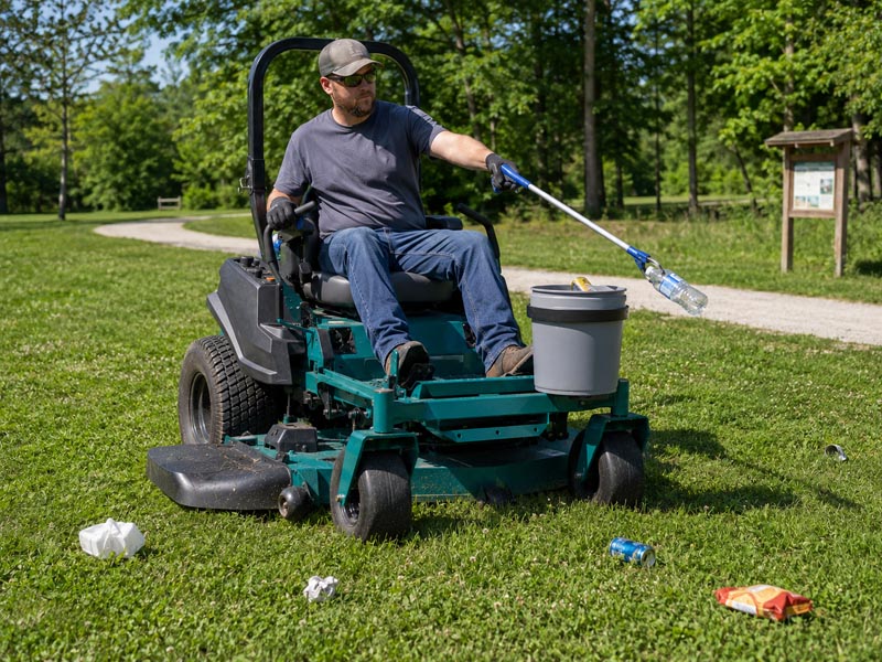 V1X - Zero Turn Mower 5 Gallon Bucket Holder